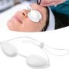 Lentes protección ocular para clienta láser