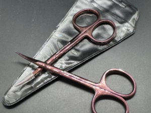 Tijera para cejas Sumicro